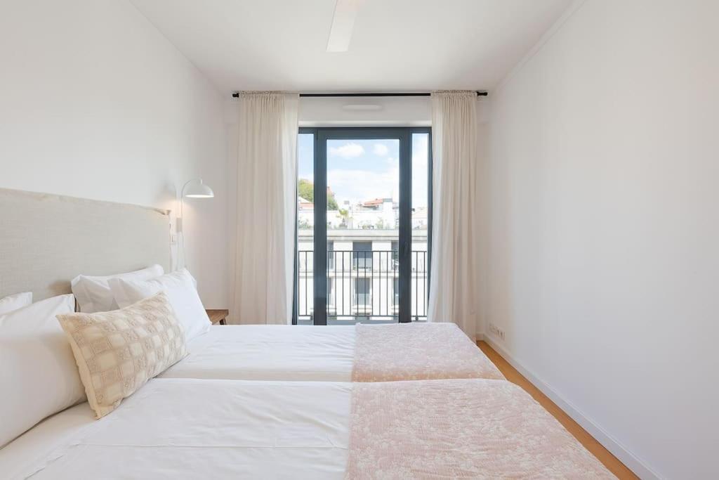 For The City Lovers- Downtown Lisbon- Free Parking Экстерьер фото